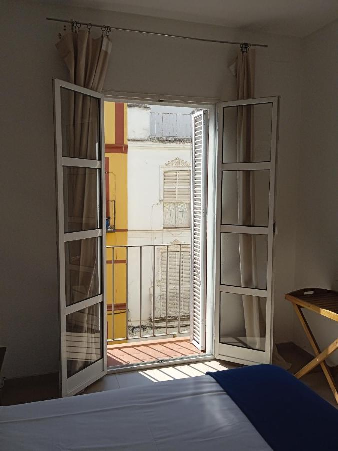 Apartamento Casco Antiguo Exterior Unico En Segunda Planta En Un Edificio De De Dos Plantas Sevilla Exteriér fotografie